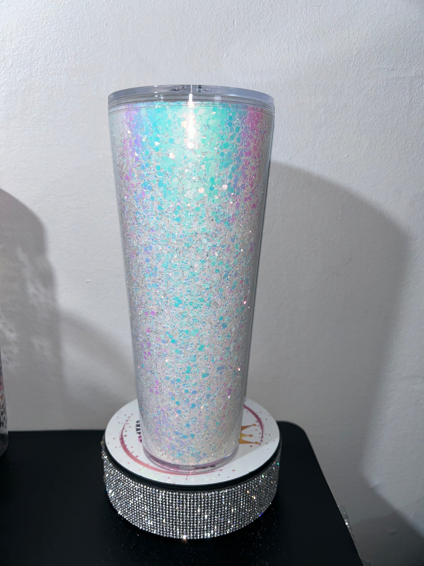 24oz Snowglobe cup tumbler White colour shift glitter